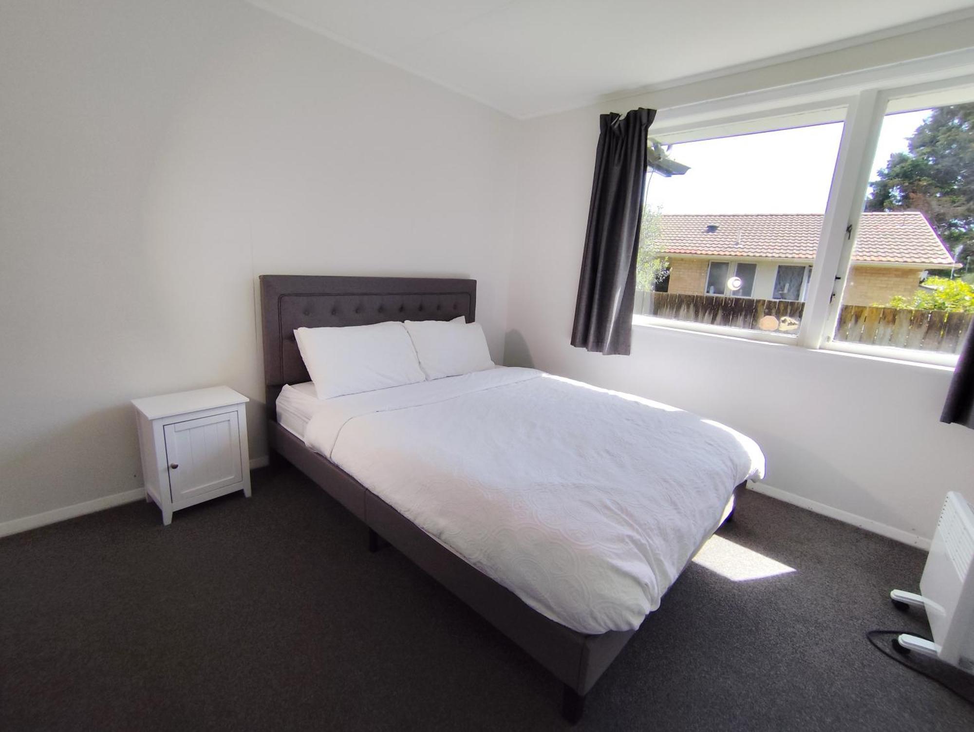 3-Bedroom House-Big Yard- Netflix Hamilton Exterior photo